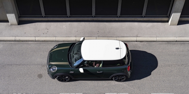 ميني تعلن عن كوبر S Resolution بنكهة كلاسيكية