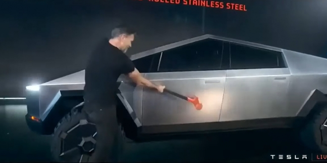 تيسلا تسجل براءة اختراع “سايبرهمر”