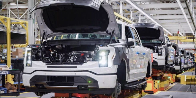فورد F-150 لايتنينج الكهربائية قد تكون مسؤولة عن تلويث البيئة!
