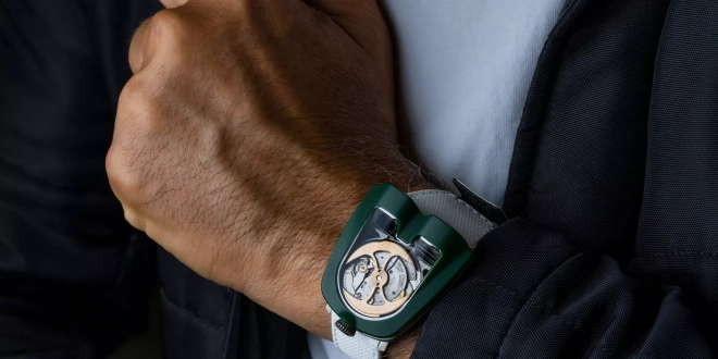بورش 918 سبايدر تلهم ساعة MB&F HM8 Mark 2 باهظة الثمن