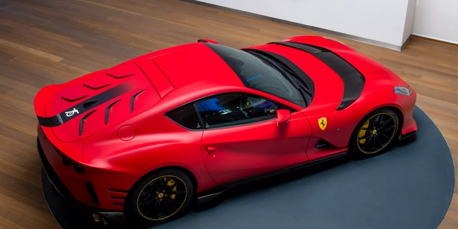 فيراري 812 Competizione تبرز تميز برنامج التخصيص الفردي وتحتفل بـ 75 عاماً من تأسيس الشركة